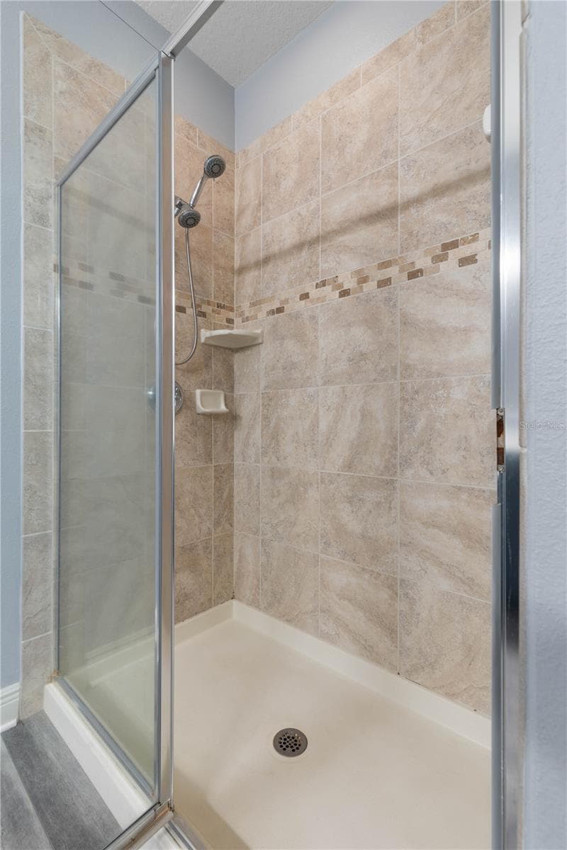 Walk-in Shower - 65 RIVERVIEW BND S #1734, PALM COAST