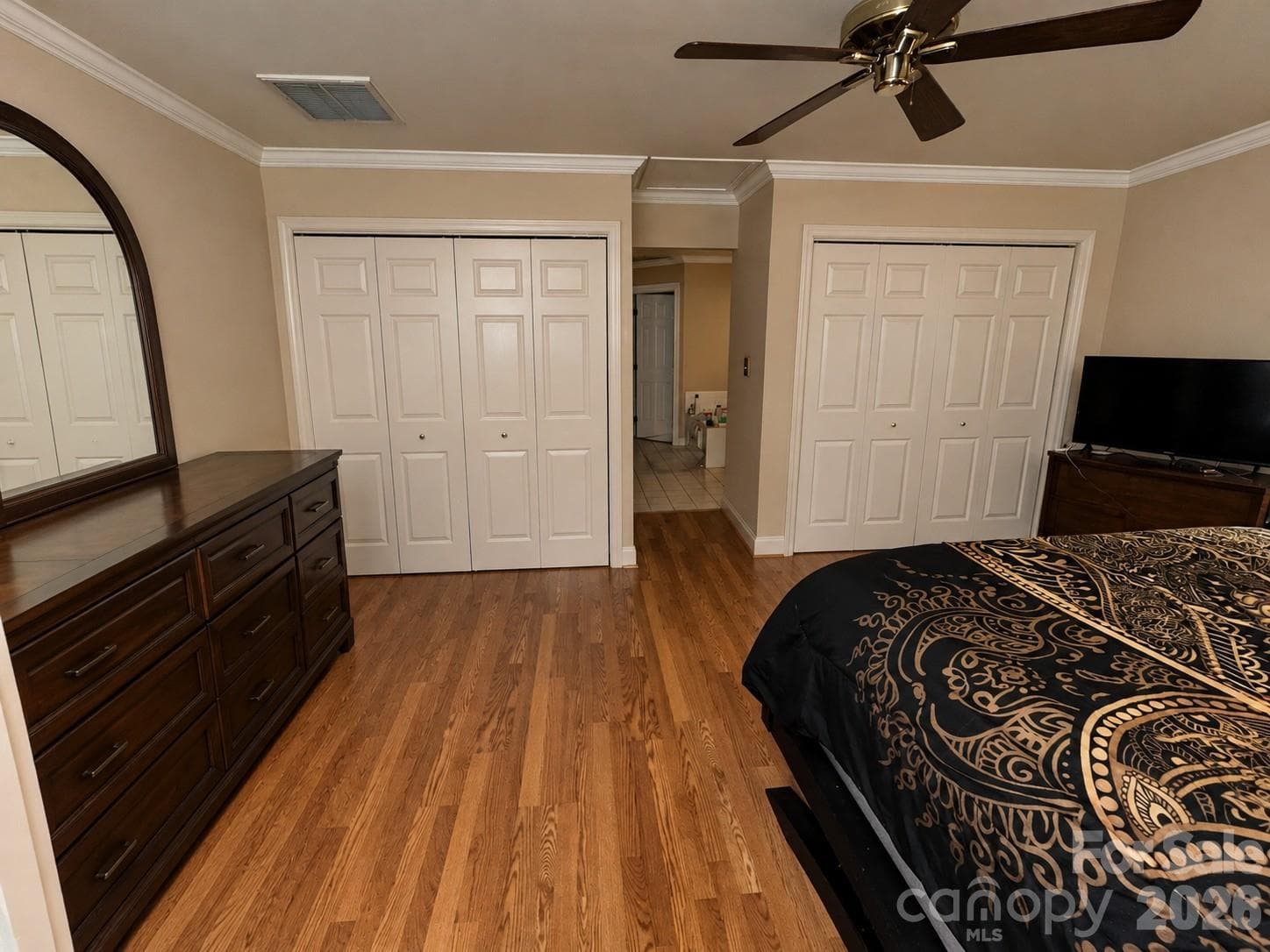 Master Bedroom Interior - 4711 Summit Avenue, Greensboro