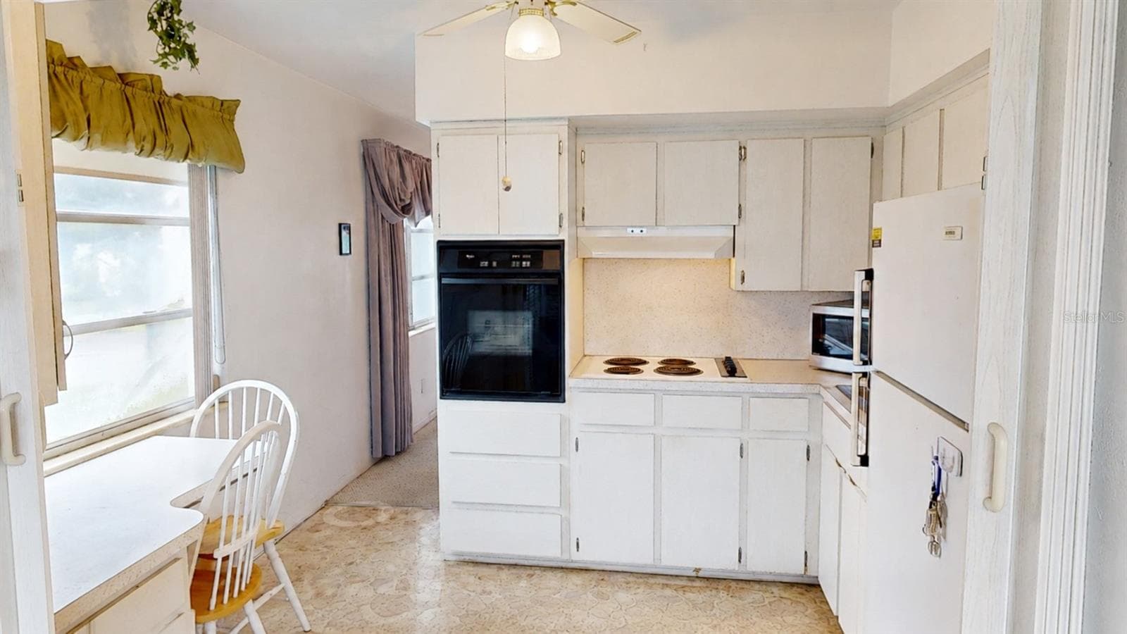 kitchen - 2452 BRAZILIA DR #44, CLEARWATER