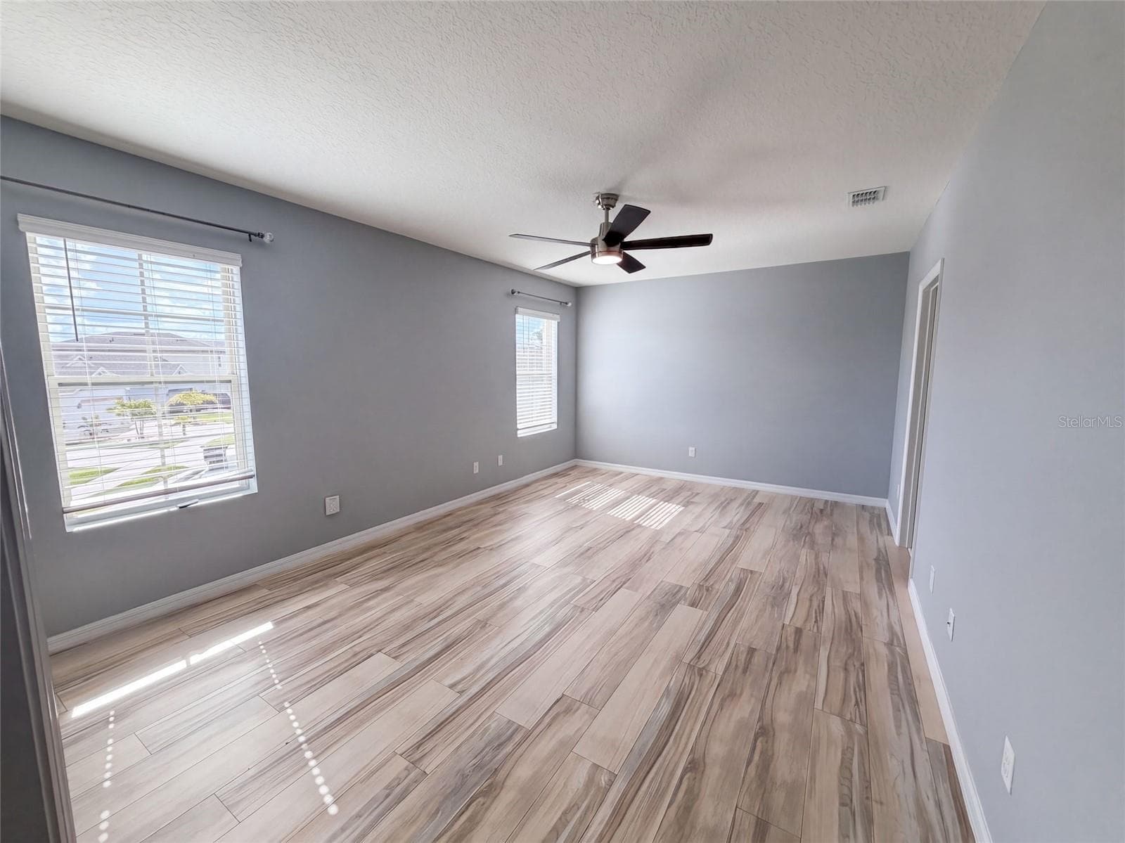 Single Family Residence at 3074 TIMBER HAWK CIR, OCOEE, photo 8 of 35
