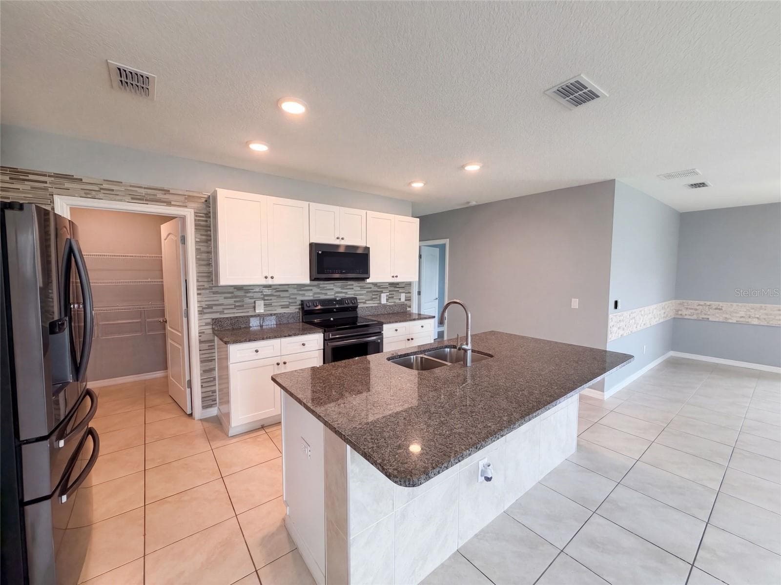 Single Family Residence at 3074 TIMBER HAWK CIR, OCOEE, photo 6 of 35