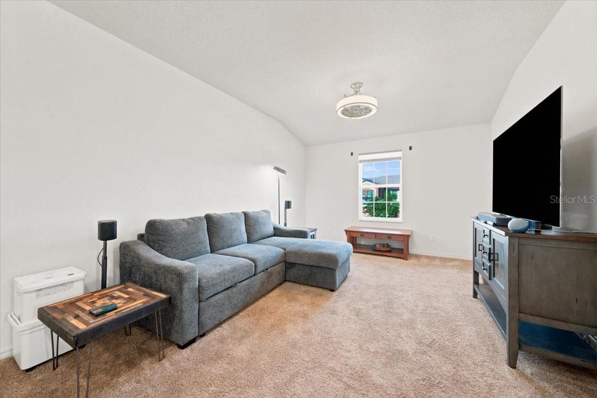 Townhouse at 9128 CAROLINA WREN DR, TAMPA, photo 13 of 29