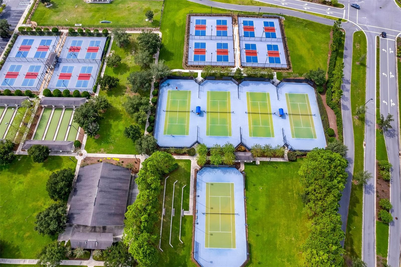 Stone Creek sport court amenity complex - 5995 SW 93RD CIR, OCALA