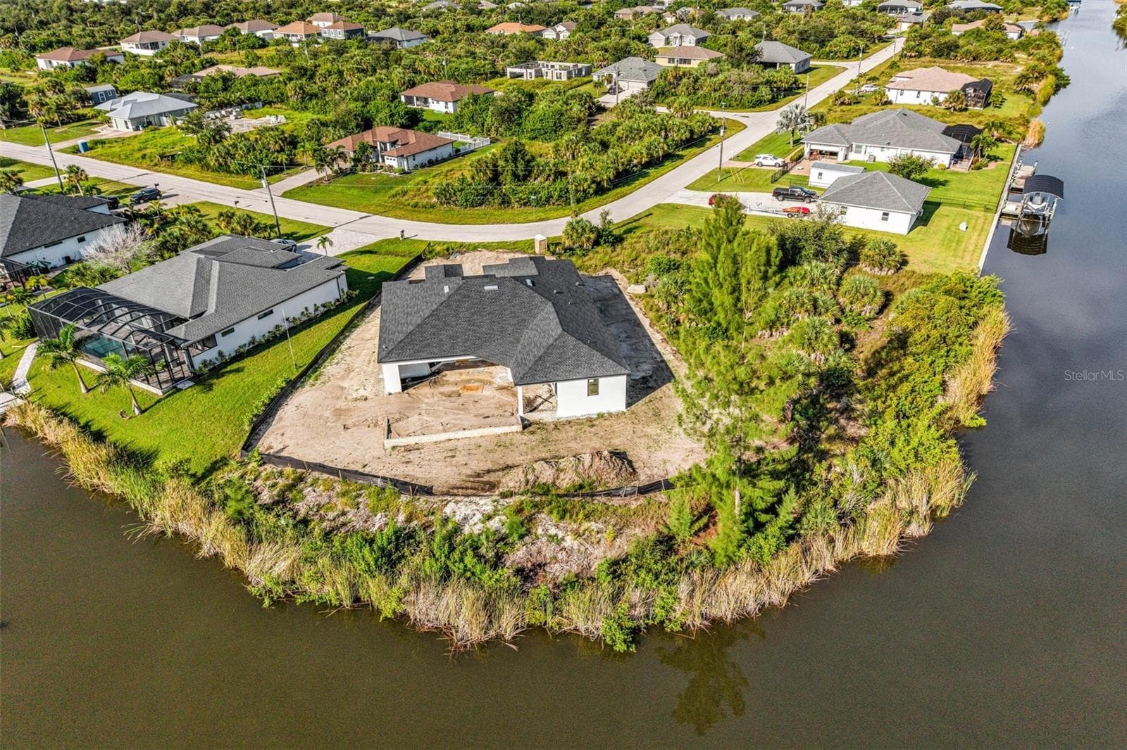 Single Family Residence at 14362 PORT HURON AVE, PORT CHARLOTTE, photo 3 of 17