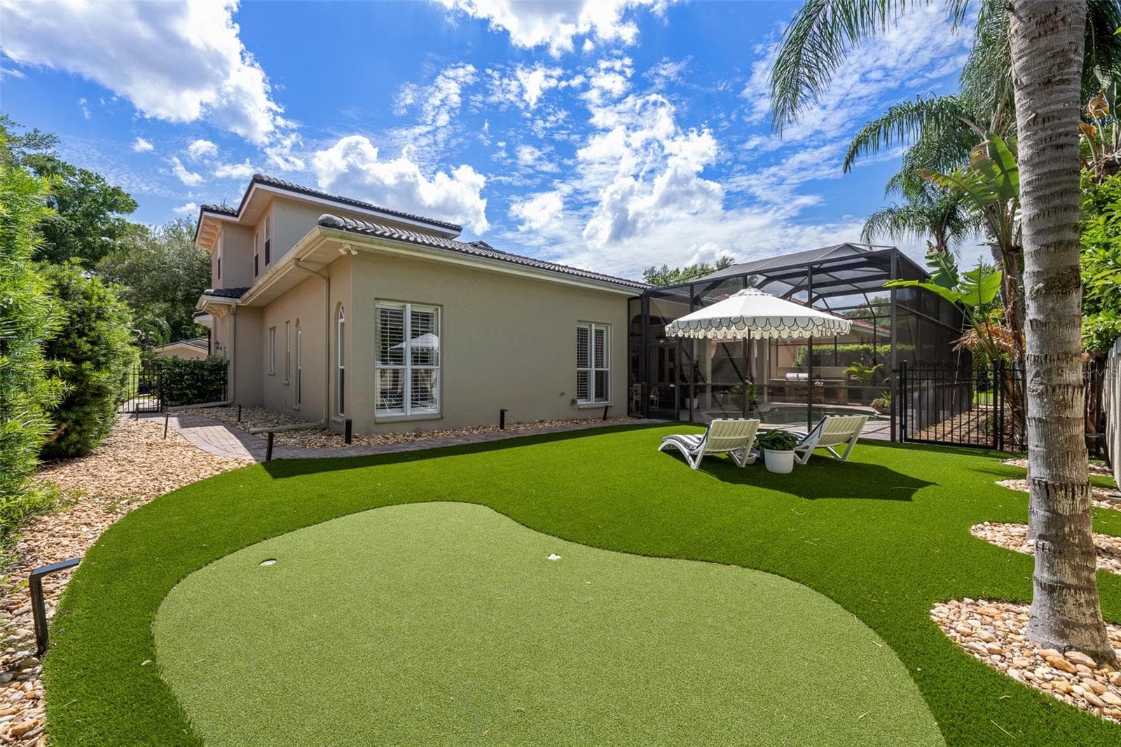 Single Family Residence at 1921 FLORESTA VIEW DR, TAMPA, photo 77 of 85