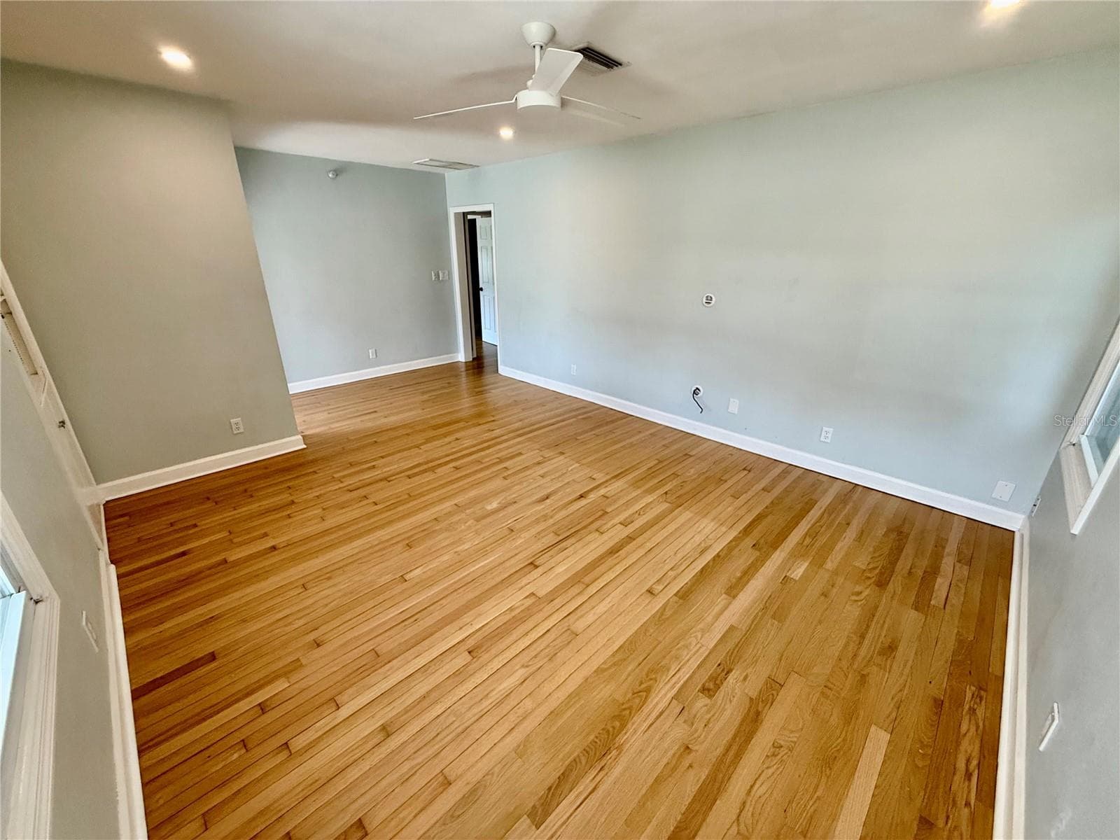 Single Family Residence at 408 PRINCESS ST, CLEARWATER, photo 15 of 77