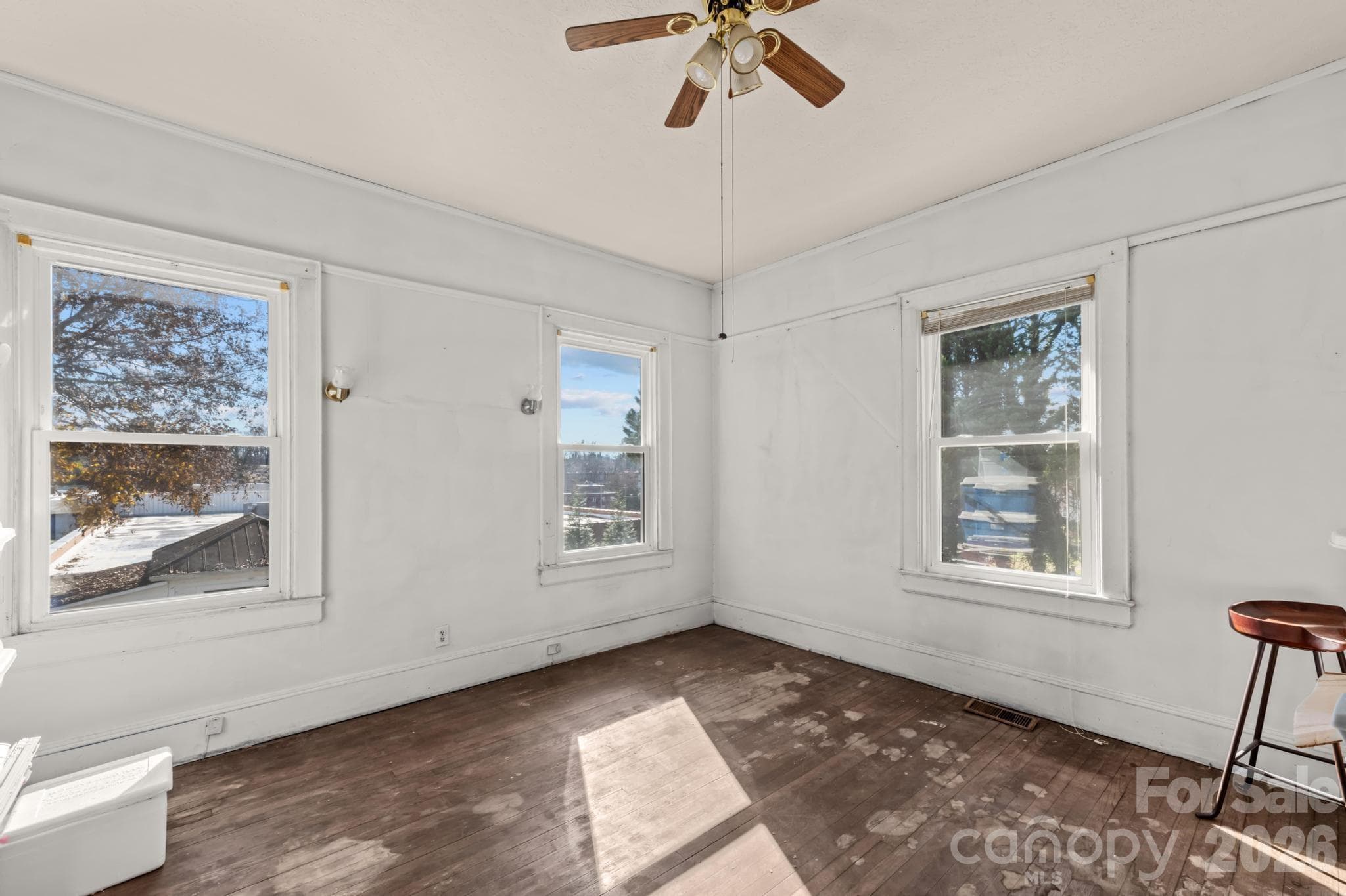 Single Family Residence at 1011 Ashe Avenue NW, Lenoir, photo 15 of 41