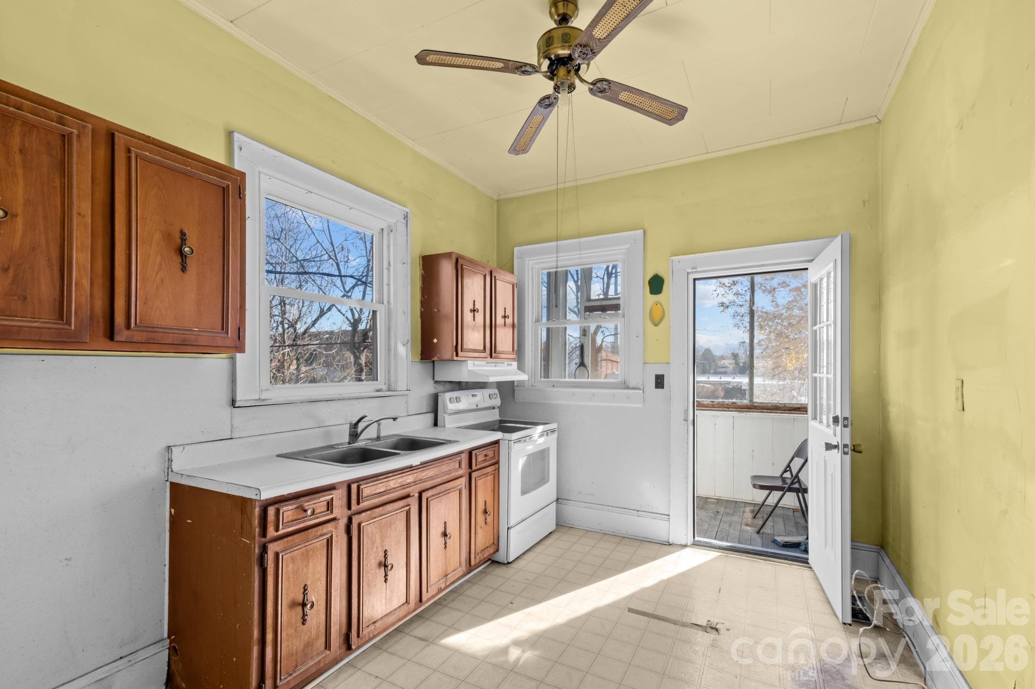 Single Family Residence at 1011 Ashe Avenue NW, Lenoir, photo 16 of 41