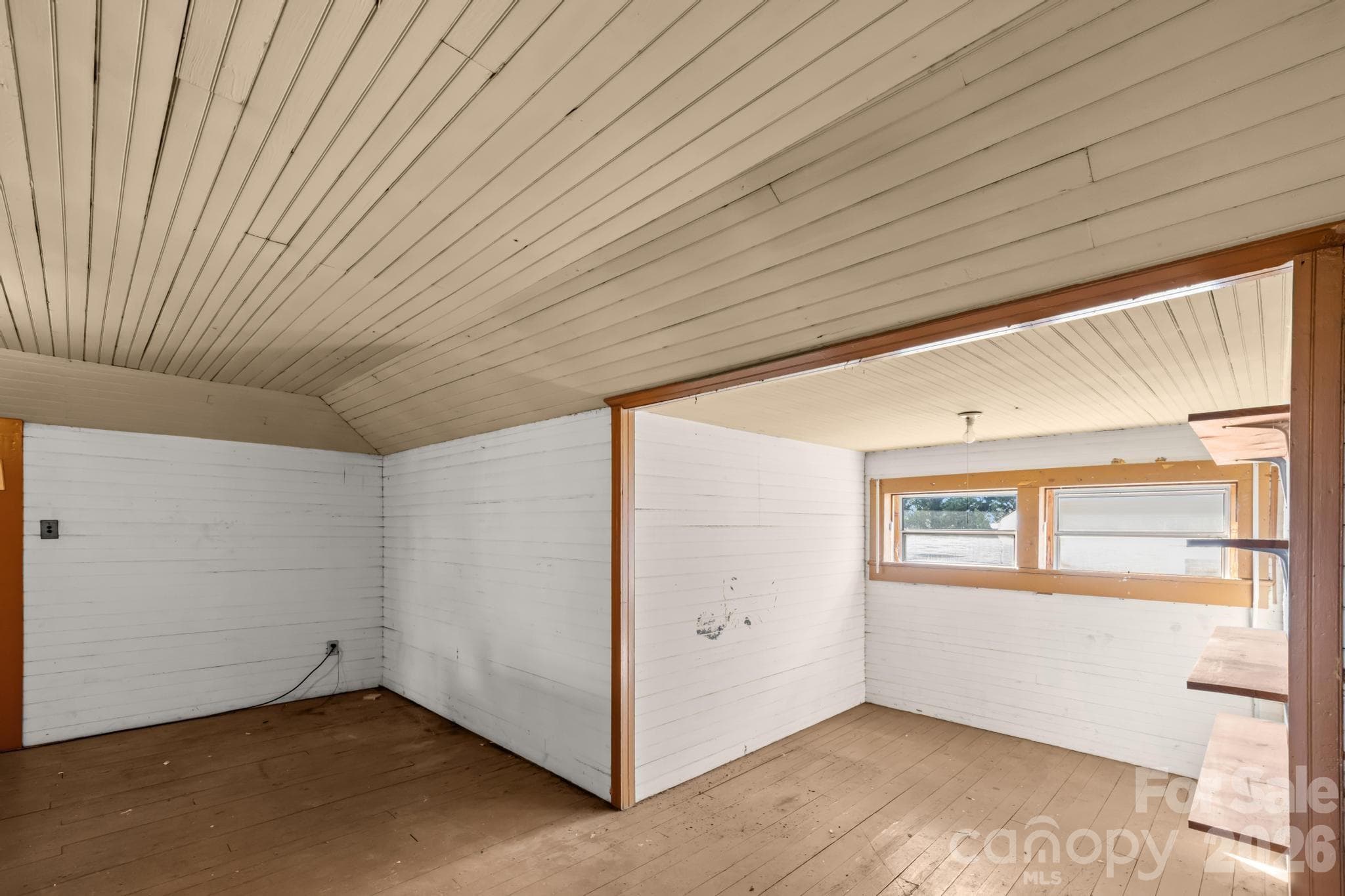 Single Family Residence at 1011 Ashe Avenue NW, Lenoir, photo 22 of 41