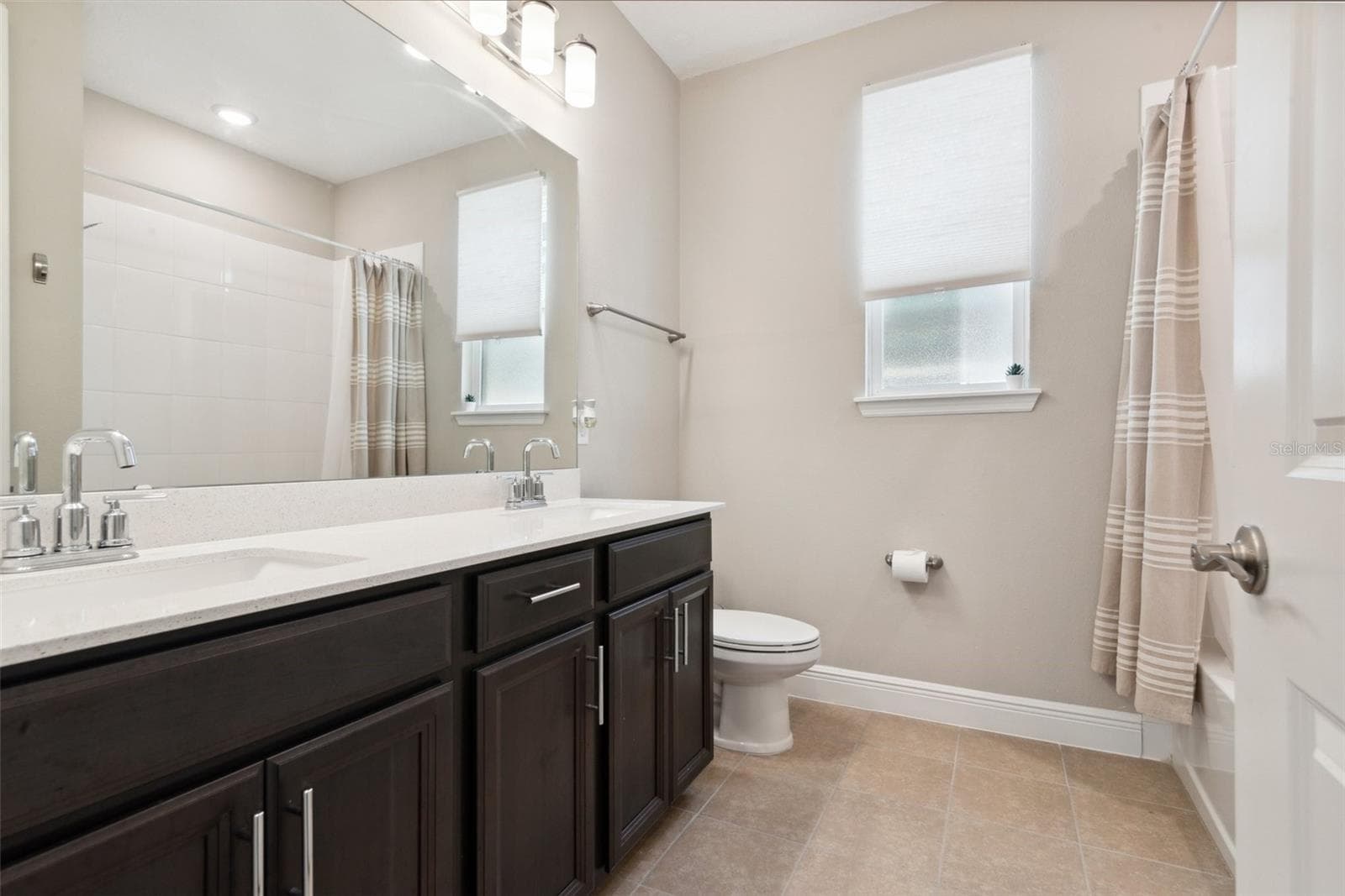 Single Family Residence at 2273 STANDING ROCK CIR, OAKLAND, photo 24 of 26