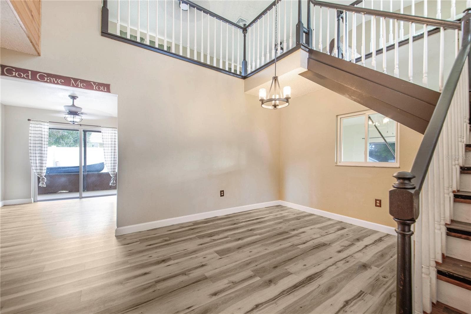 Single Family Residence at 709 HIGHLANDS AVE, DUNDEE, photo 5 of 42