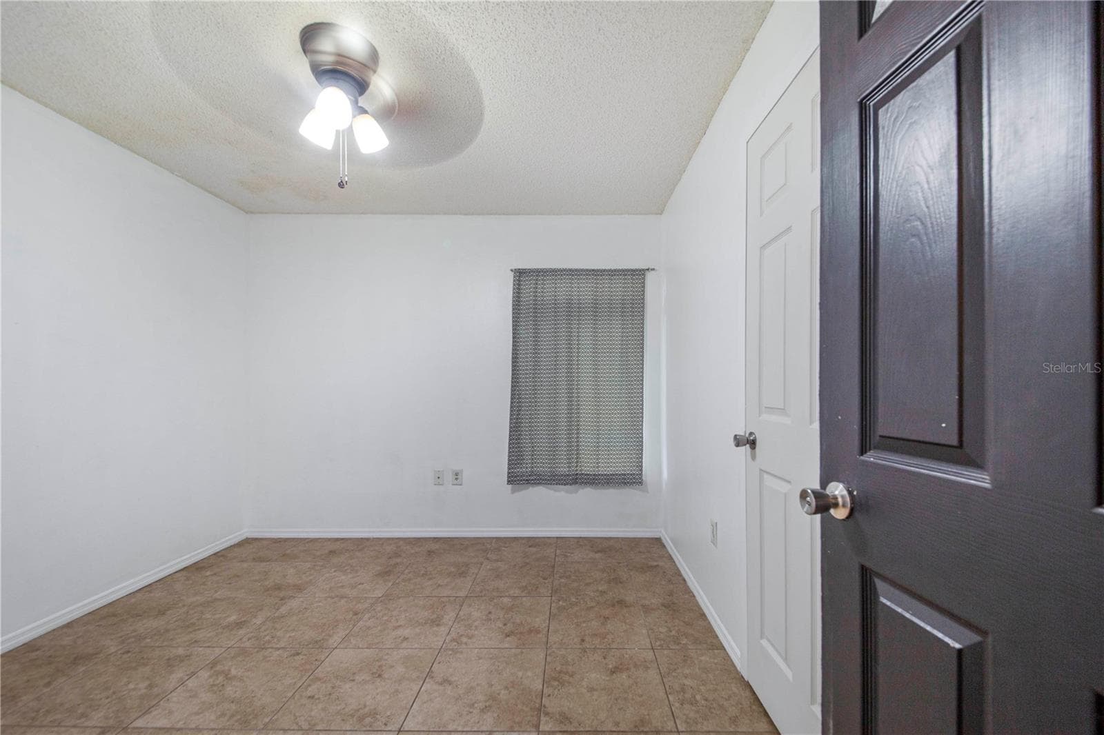 Single Family Residence at 709 HIGHLANDS AVE, DUNDEE, photo 18 of 42