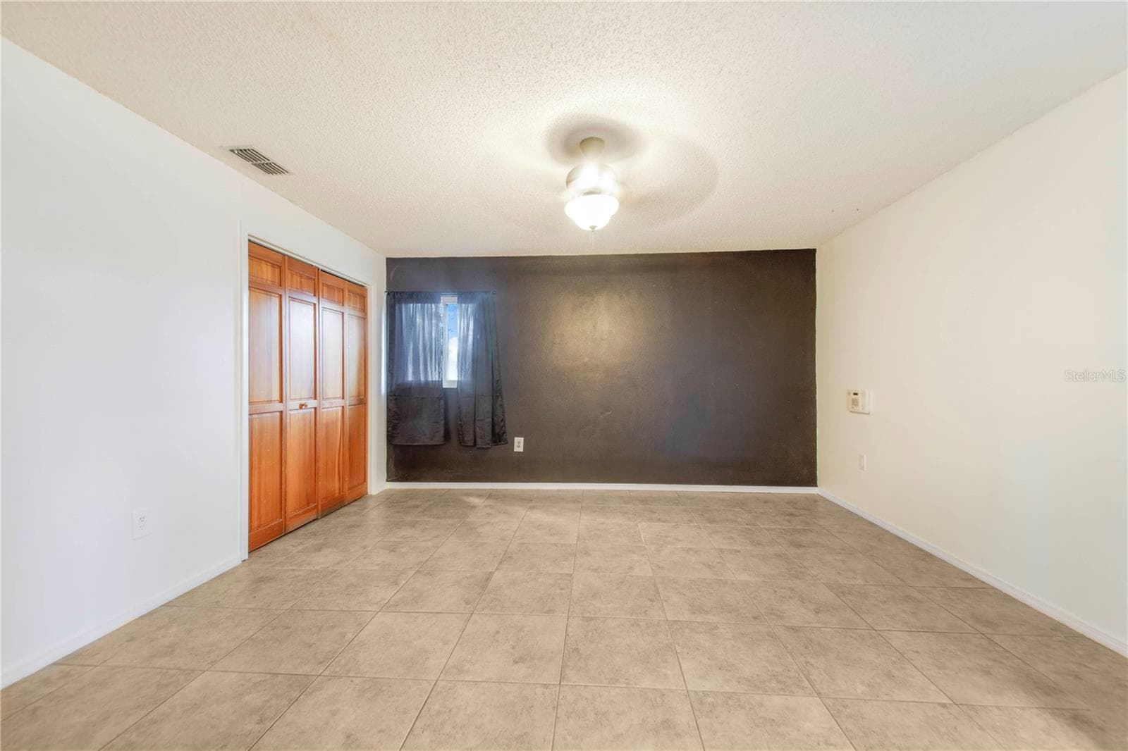 Single Family Residence at 709 HIGHLANDS AVE, DUNDEE, photo 23 of 42