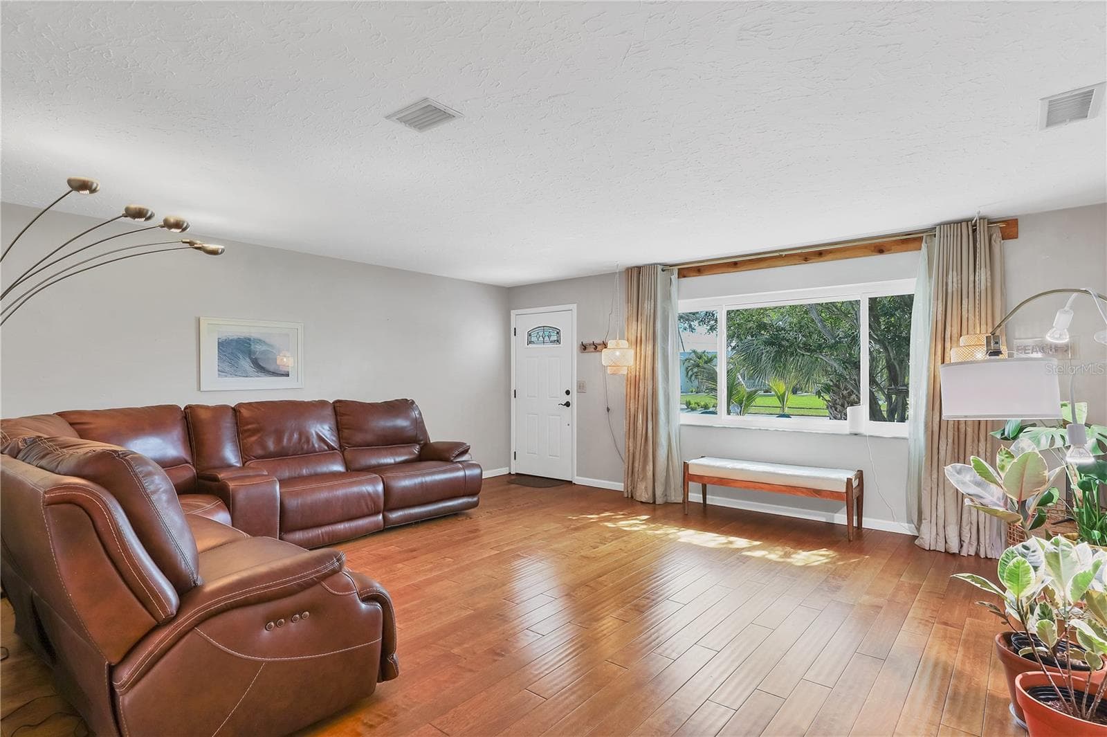Single Family Residence at 2503 BISPHAM RD, SARASOTA, photo 5 of 24