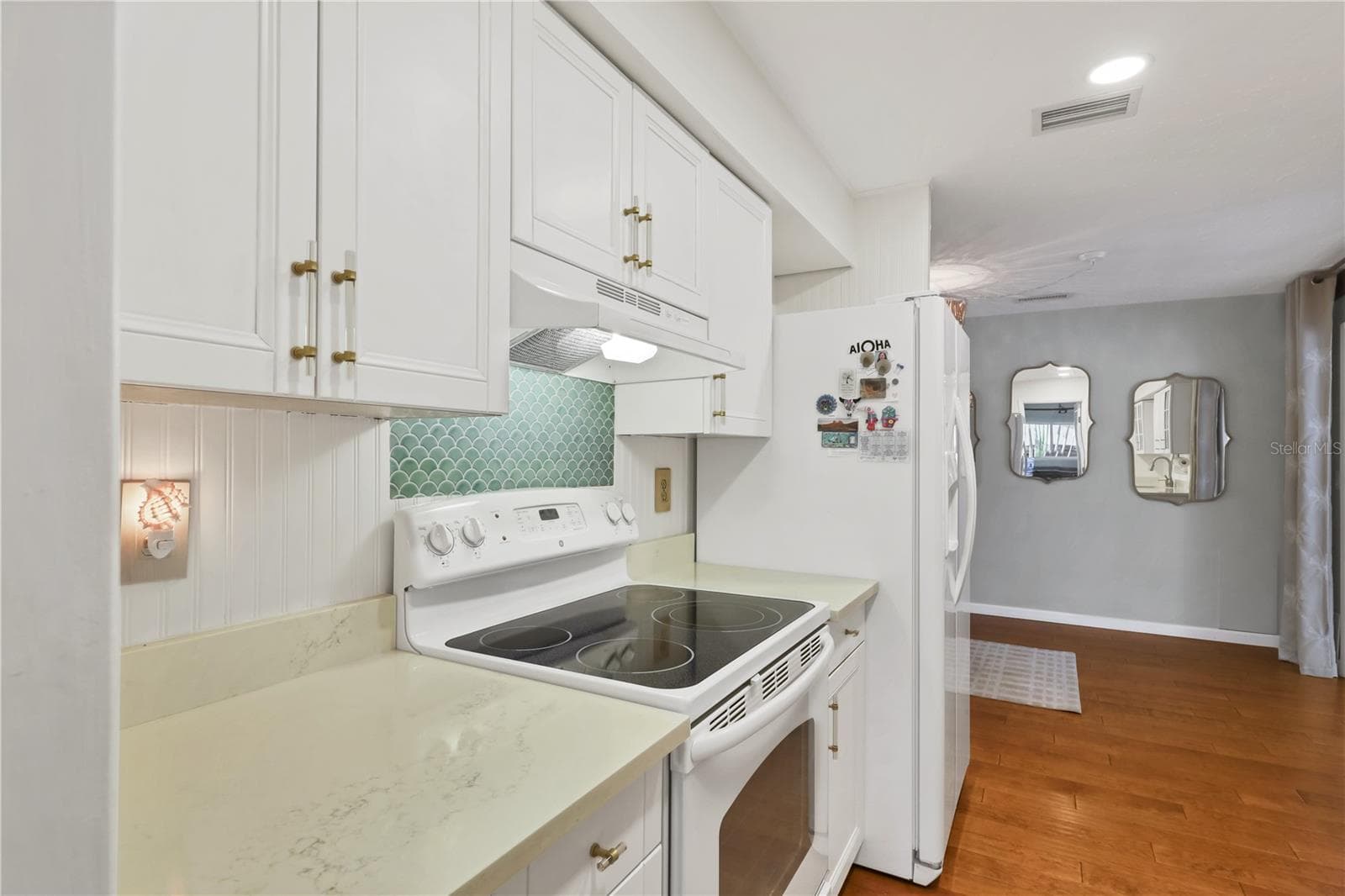 Single Family Residence at 2503 BISPHAM RD, SARASOTA, photo 10 of 24