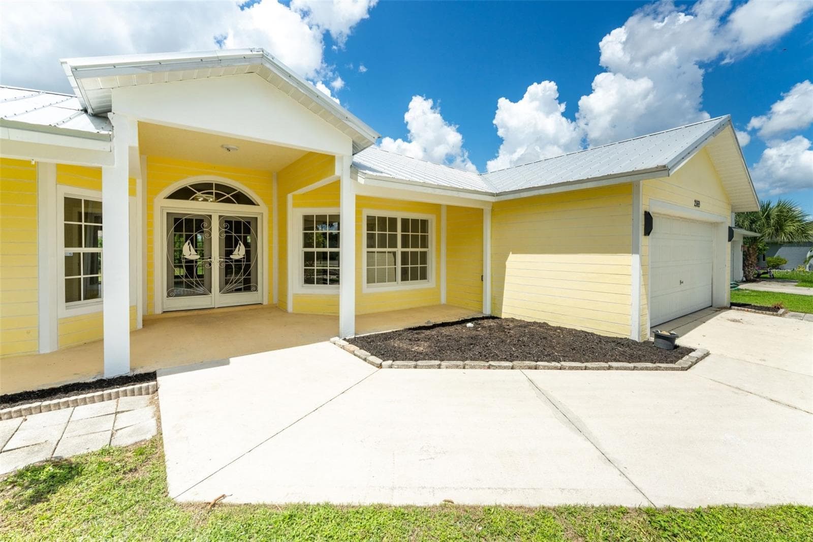 Single Family Residence at 2169 PAGODA LN, PUNTA GORDA, photo 2 of 37