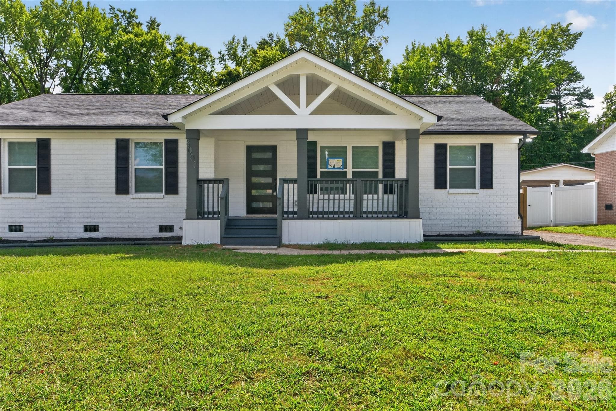 3001 Dalecrest Drive