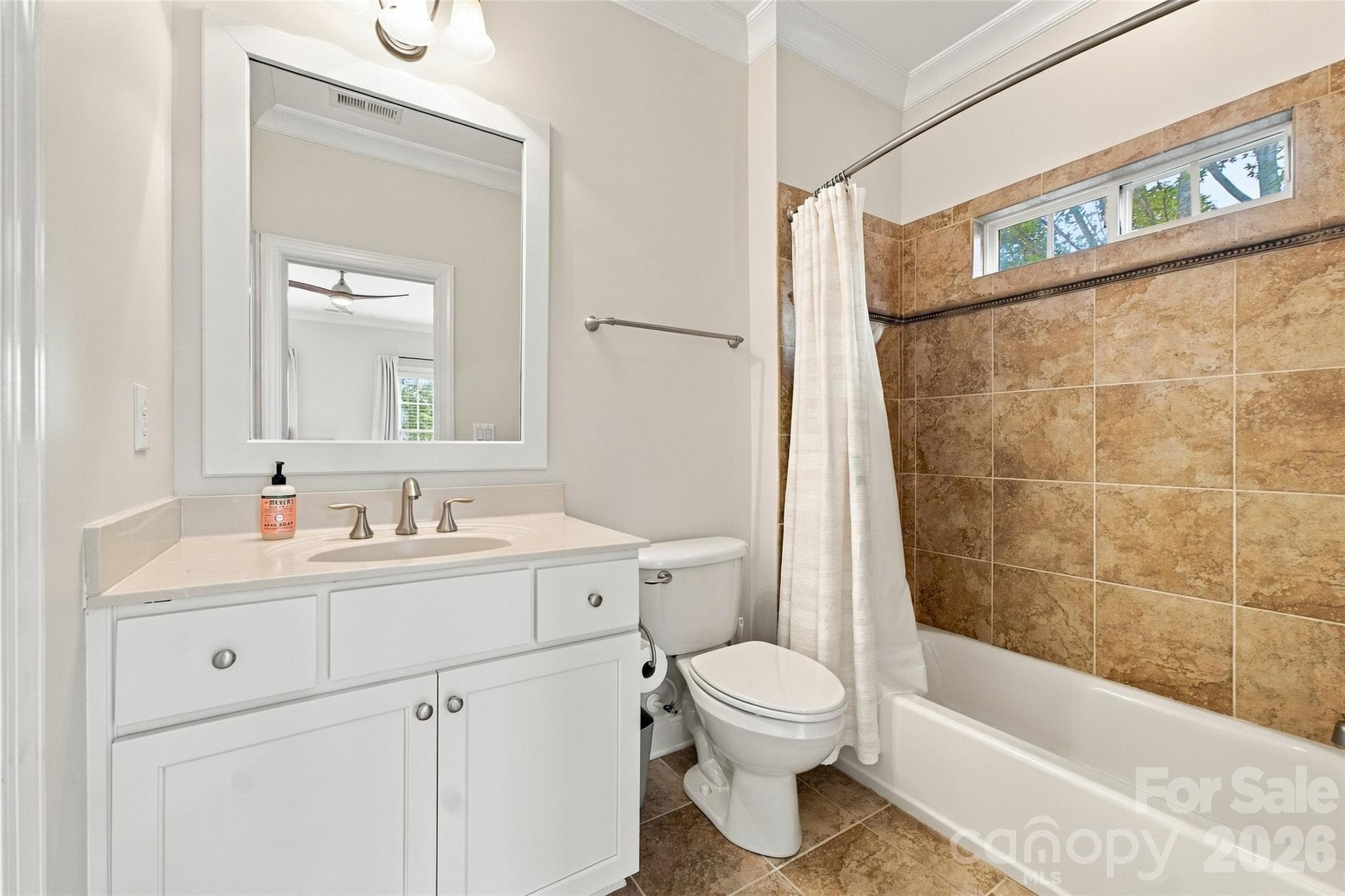 Single Family Residence at 3007 Saint Andrews Court, Fort Mill, photo 34 of 46