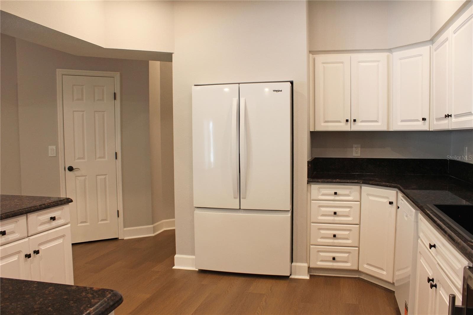 Kitchen - 850 HANOVER WAY, LAKELAND