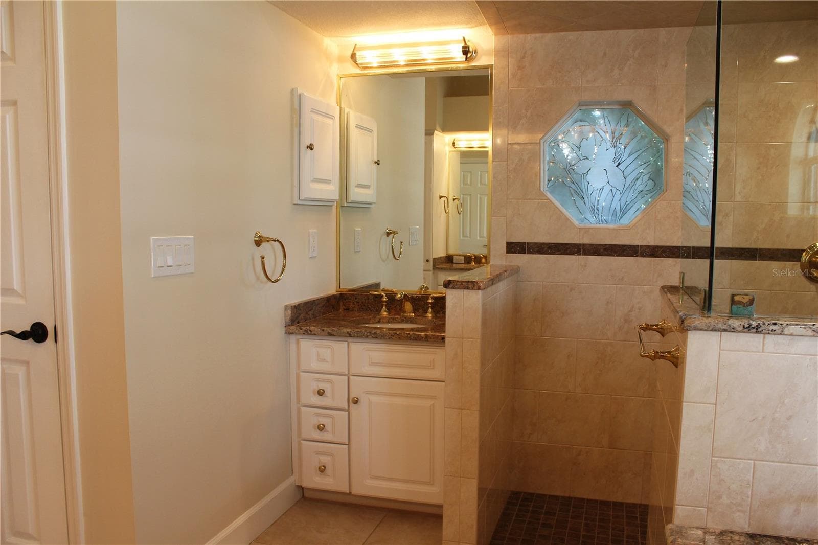 Master bath - 850 HANOVER WAY, LAKELAND