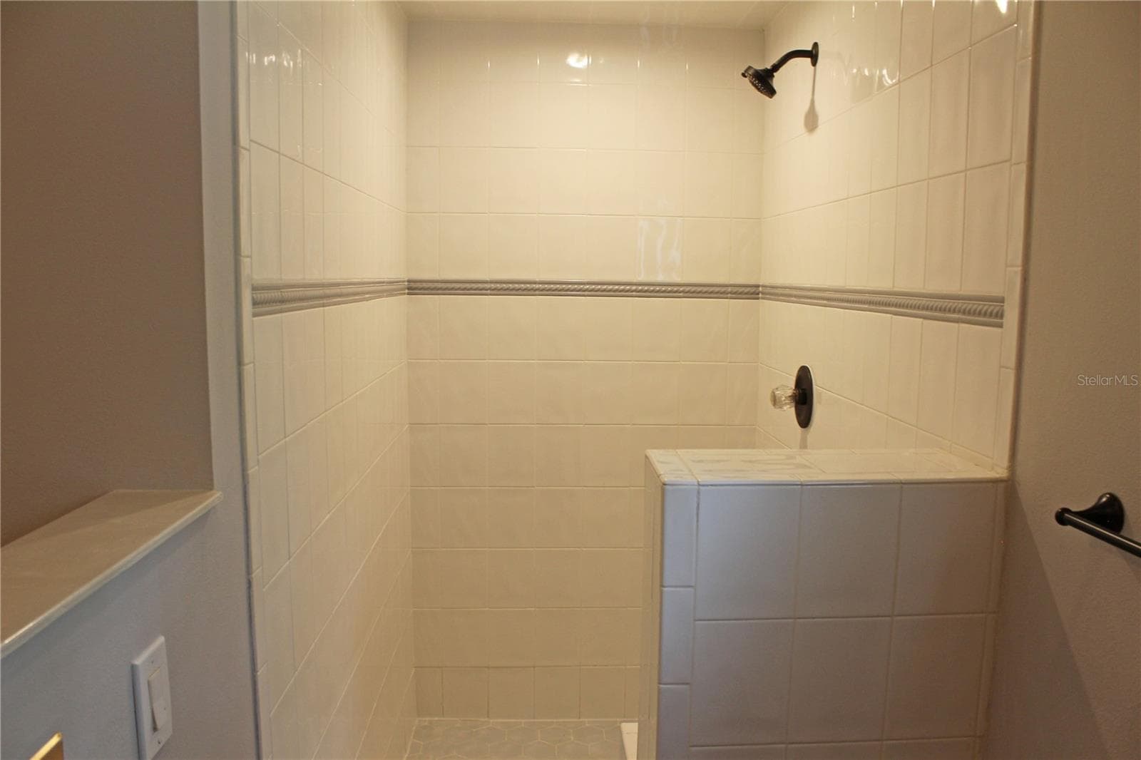 In law suite bathroom - 850 HANOVER WAY, LAKELAND