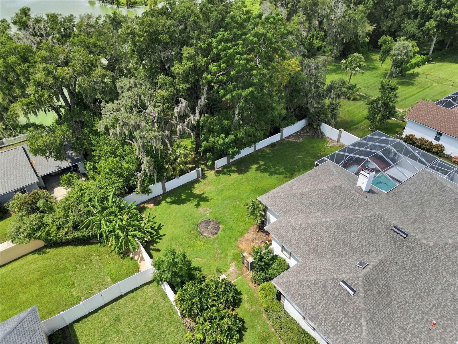 Back yard - 850 HANOVER WAY, LAKELAND