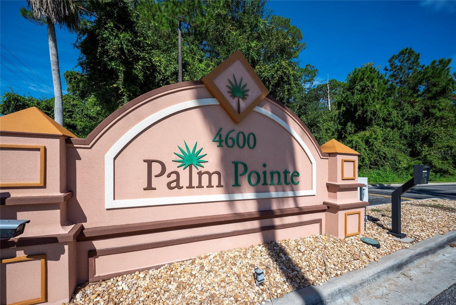 4600 E MOODY BLVD #1O