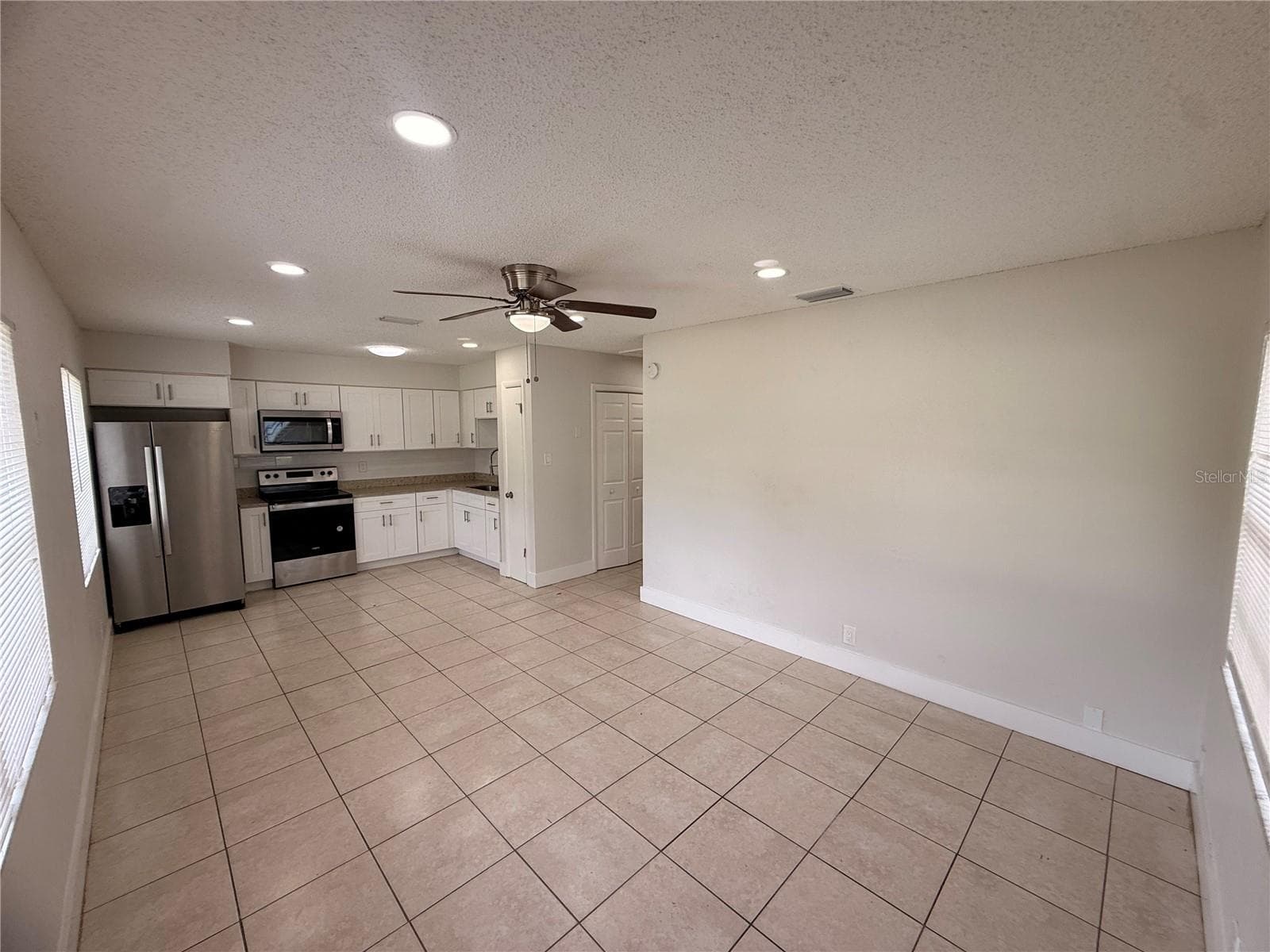 Half Duplex at 10123 N 11TH ST #B, TAMPA, photo 3 of 25