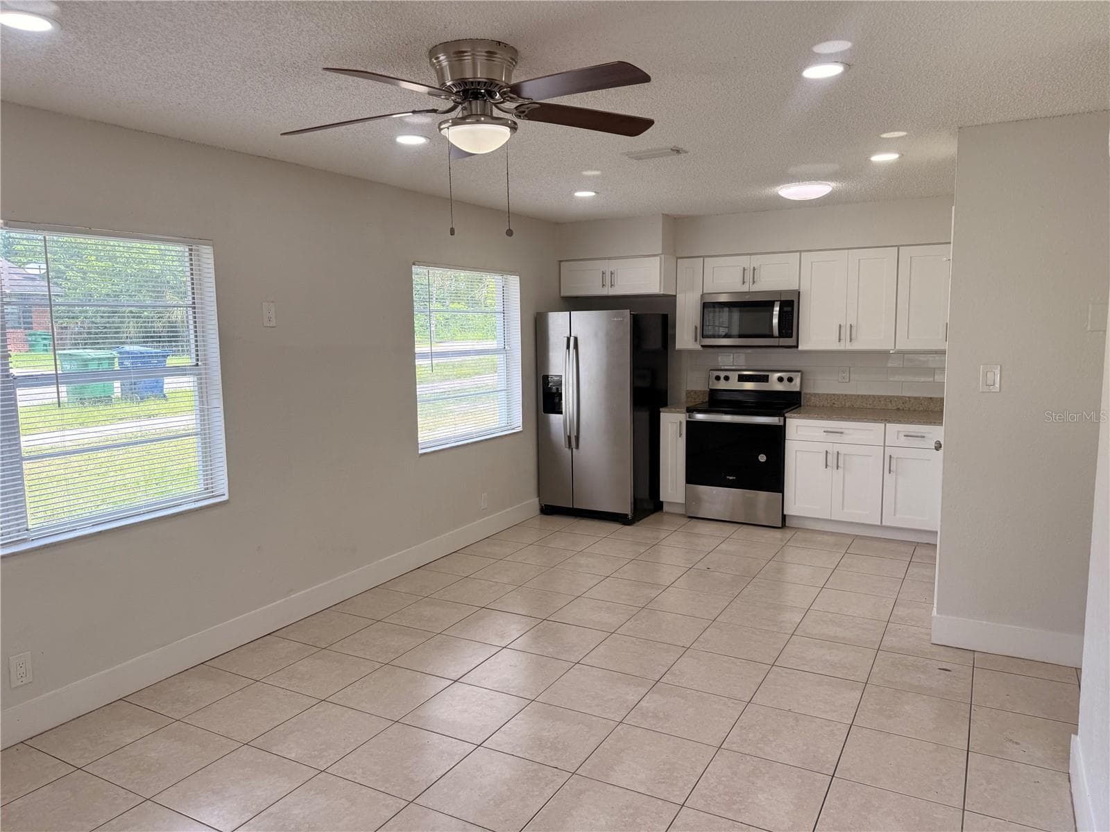 Half Duplex at 10123 N 11TH ST #B, TAMPA, photo 4 of 25
