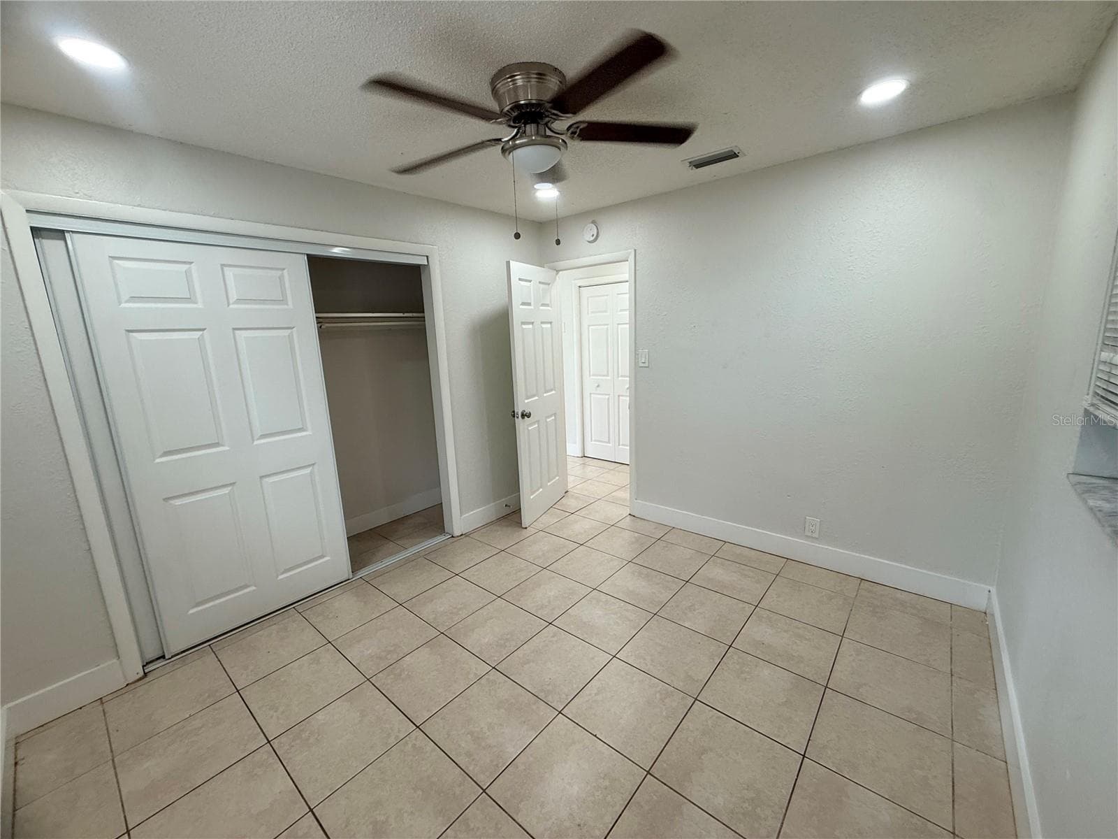 Half Duplex at 10123 N 11TH ST #B, TAMPA, photo 18 of 25