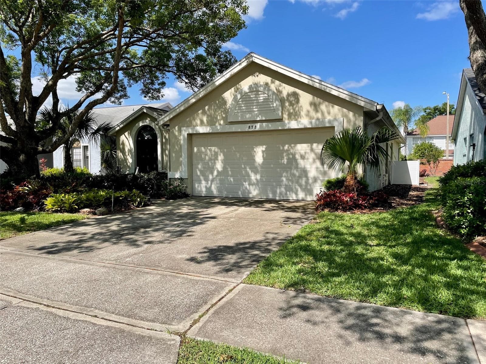 Single Family Residence at 878 E CHARING CROSS CIR, LAKE MARY, photo 5 of 40