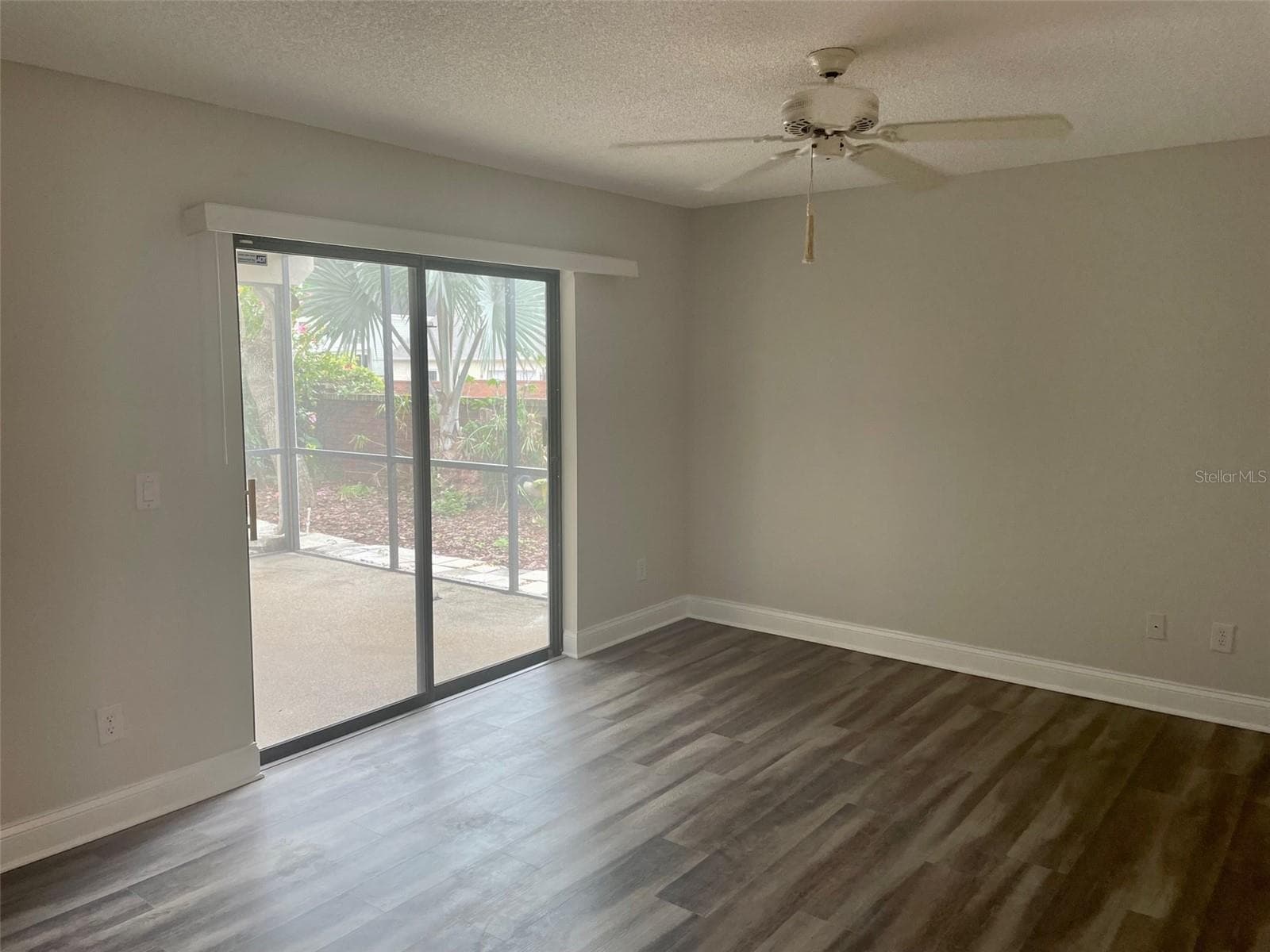 Single Family Residence at 878 E CHARING CROSS CIR, LAKE MARY, photo 16 of 40