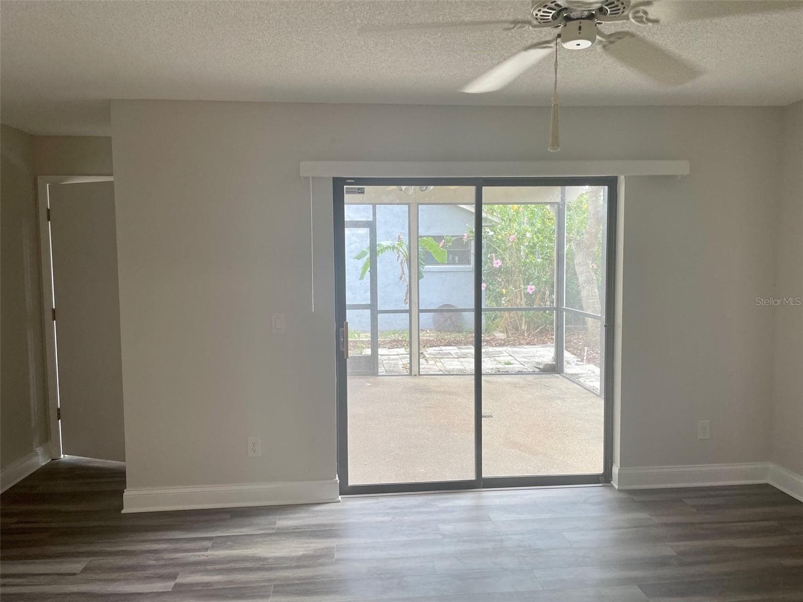 Single Family Residence at 878 E CHARING CROSS CIR, LAKE MARY, photo 19 of 40