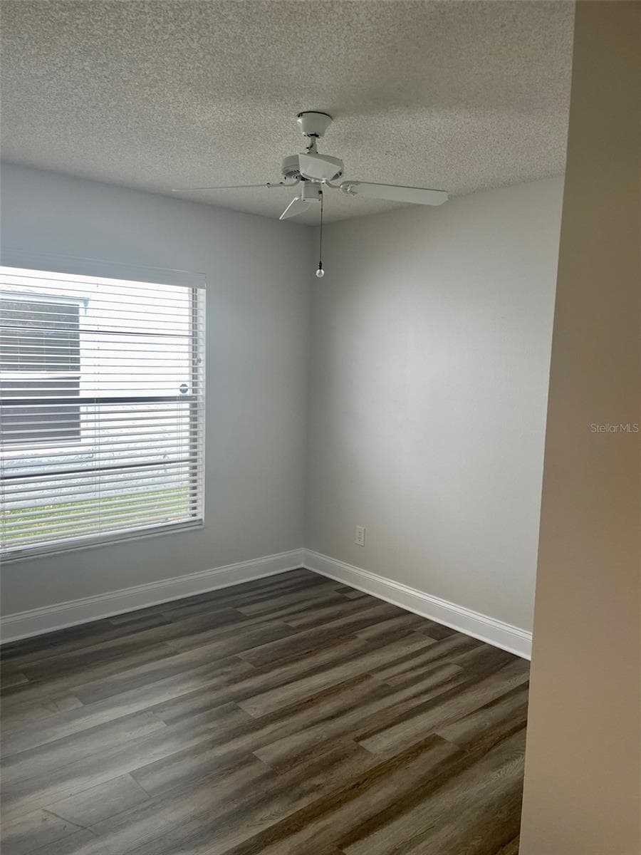 Single Family Residence at 878 E CHARING CROSS CIR, LAKE MARY, photo 29 of 40