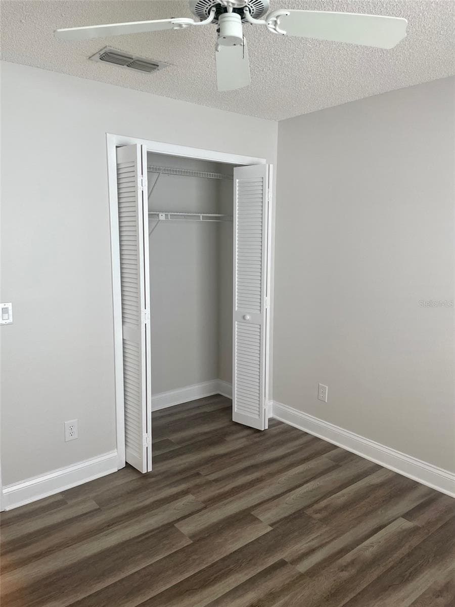 Single Family Residence at 878 E CHARING CROSS CIR, LAKE MARY, photo 30 of 40