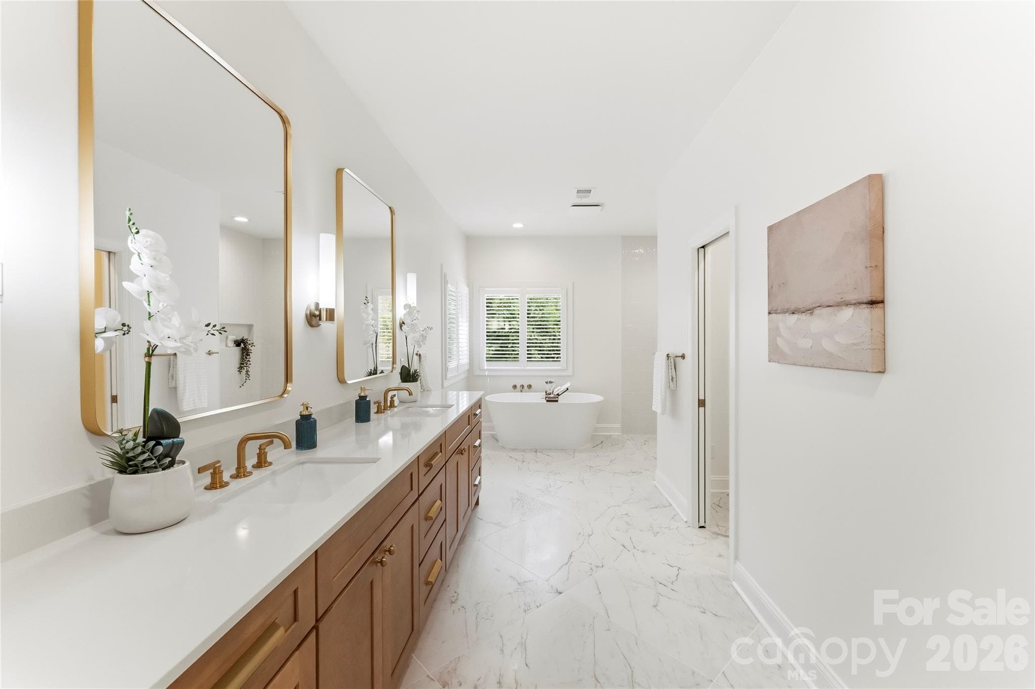 Single Family Residence at 12656 Lahinch Court, Charlotte, photo 4 of 47