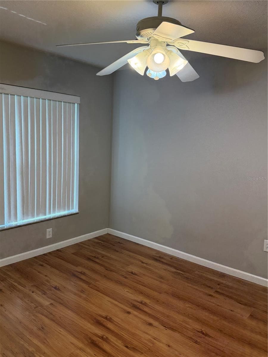 Single Family Residence at 1904 SAMANTHA LN, VALRICO, photo 18 of 25