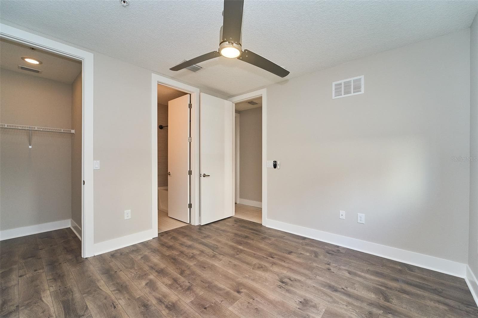 1st floor bedroom - 136 8TH ST N, ST PETERSBURG