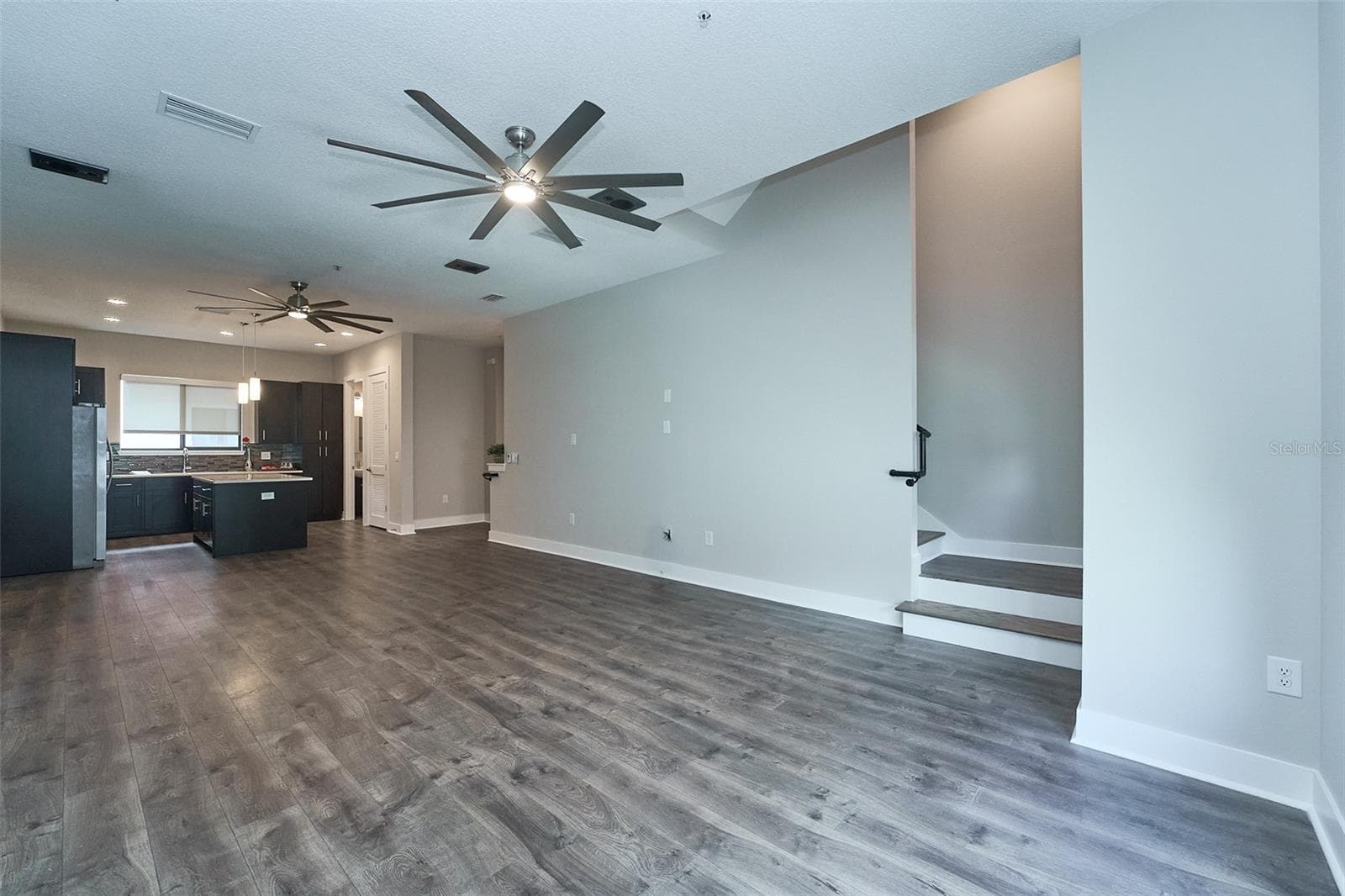 greatroom - 136 8TH ST N, ST PETERSBURG