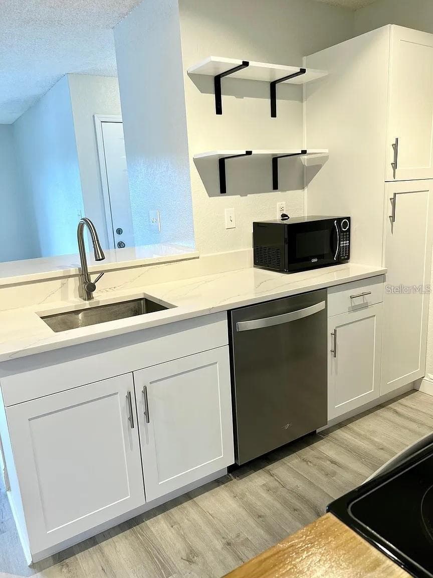 Condominium at 10263 GANDY BLVD N #311, ST PETERSBURG, photo 19 of 43