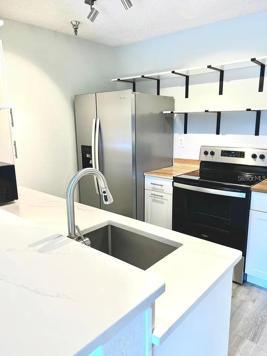 Condominium at 10263 GANDY BLVD N #311, ST PETERSBURG, photo 21 of 43