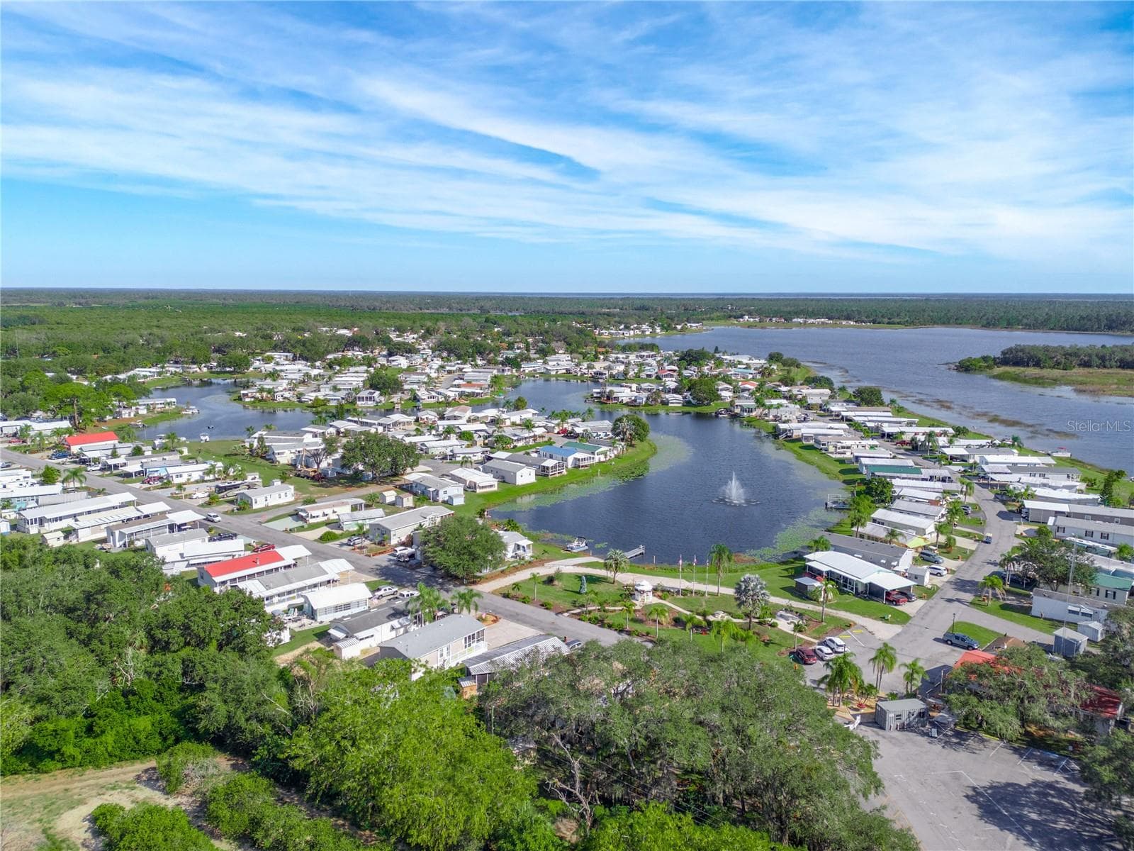 Manufactured Home at 54 SADDLEBAG TRL, LAKE WALES, photo 33 of 39