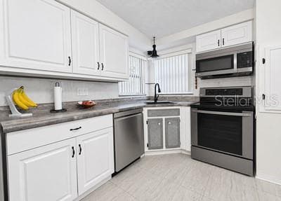 Kitchen - 254 WERTZ DR, LARGO
