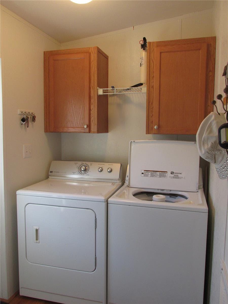 Manufactured Home at 54 SADDLEBAG TRL, LAKE WALES, photo 9 of 39