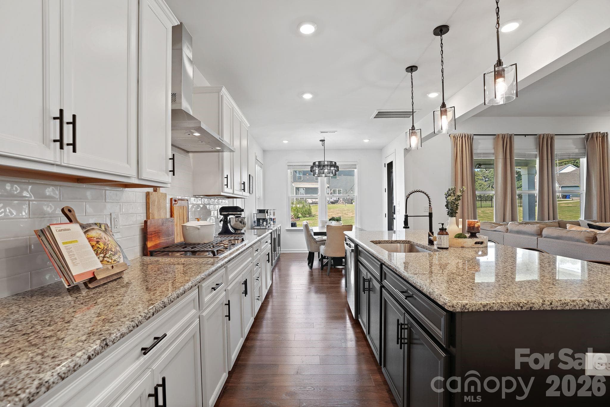 Single Family Residence at 129 Clawton Loop, Mooresville, photo 12 of 46