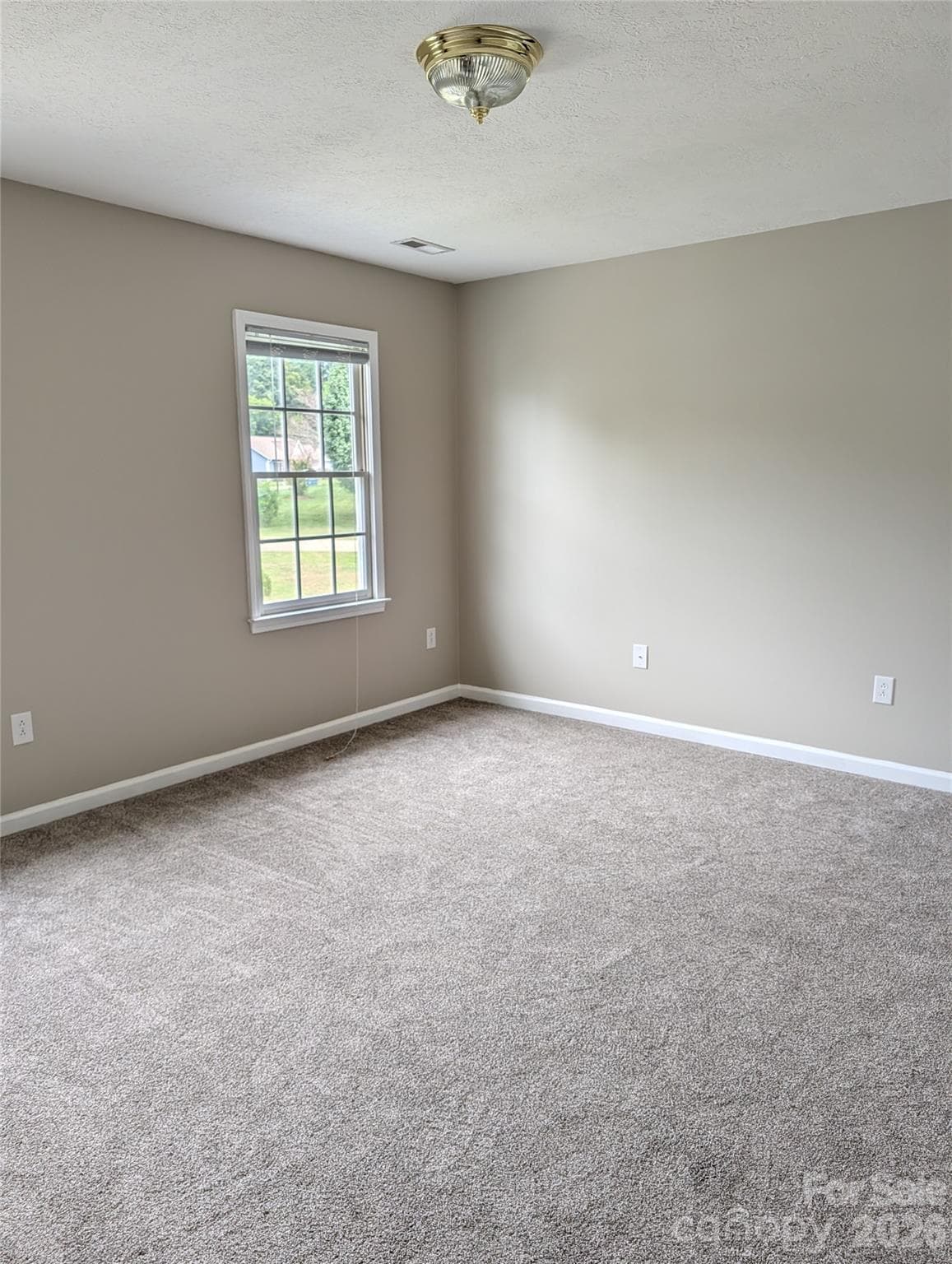 Bedroom 3 - 5519 Winding Oak Drive, Hickory