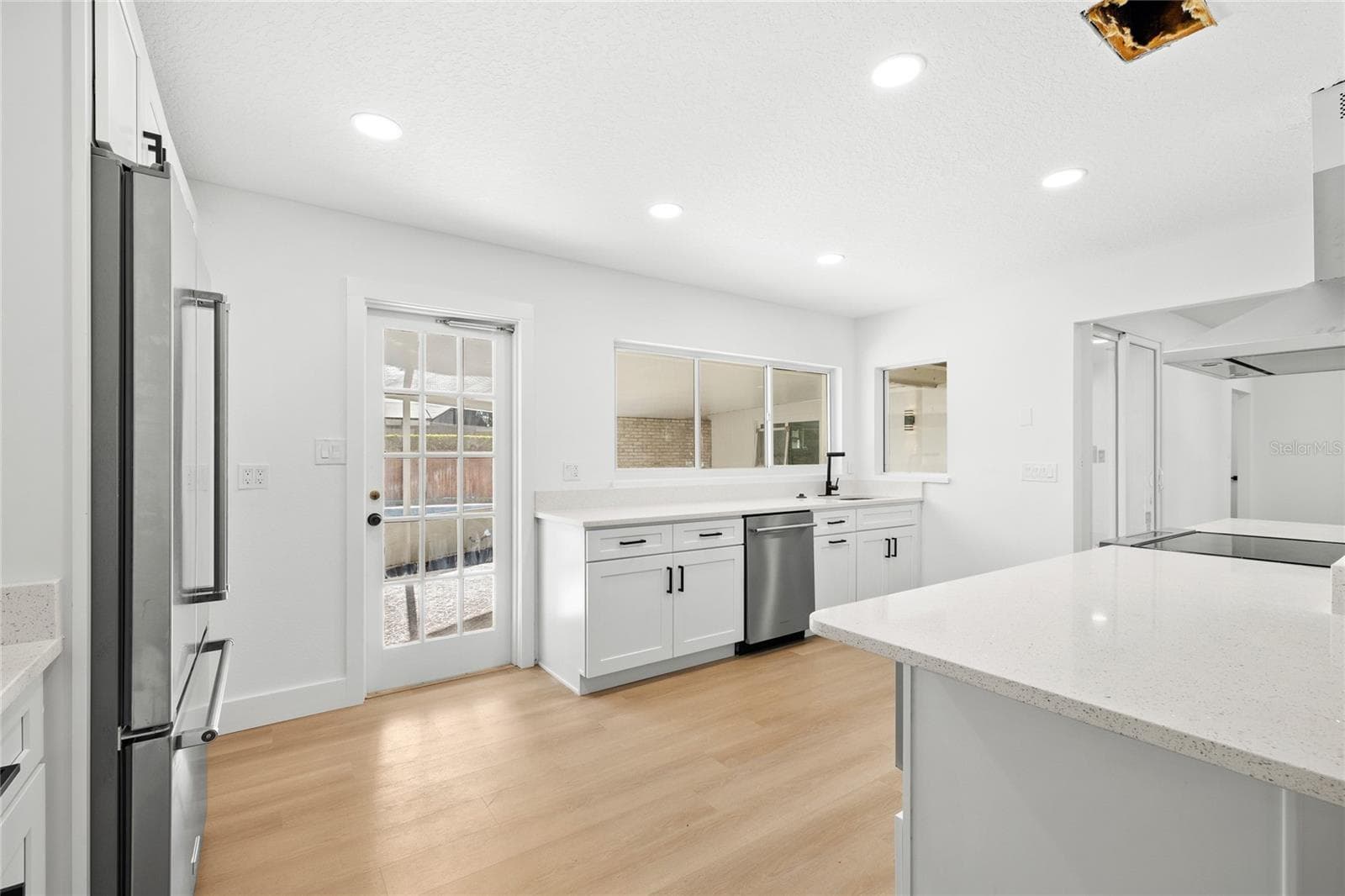 Single Family Residence at 618 BLAIRSHIRE CIR, WINTER PARK, photo 7 of 64