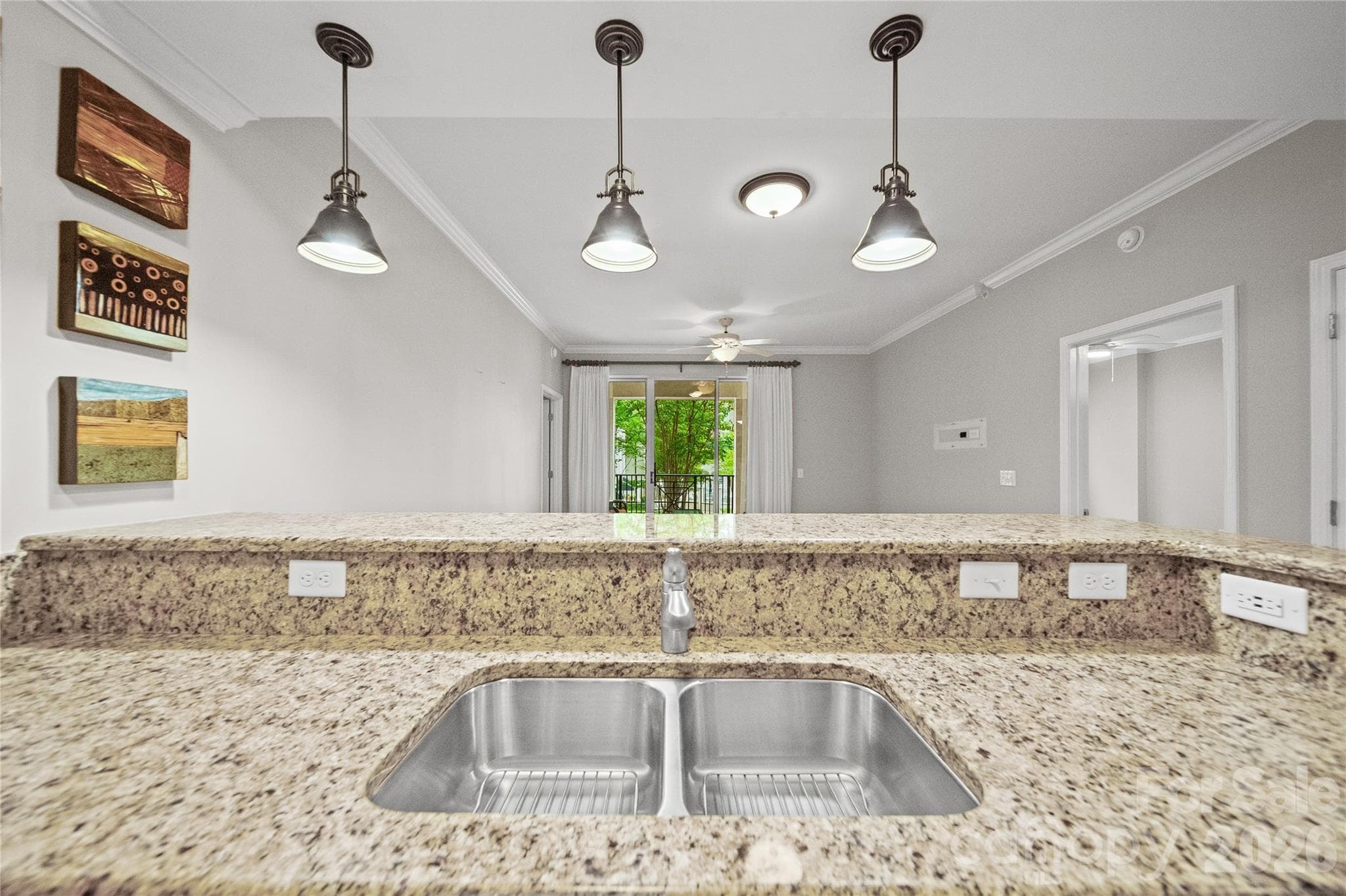 Condominium at 300 W 5th Street, Charlotte, photo 8 of 48