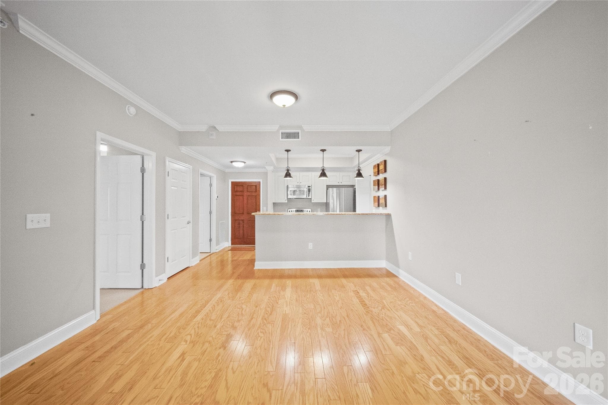 Condominium at 300 W 5th Street, Charlotte, photo 14 of 48