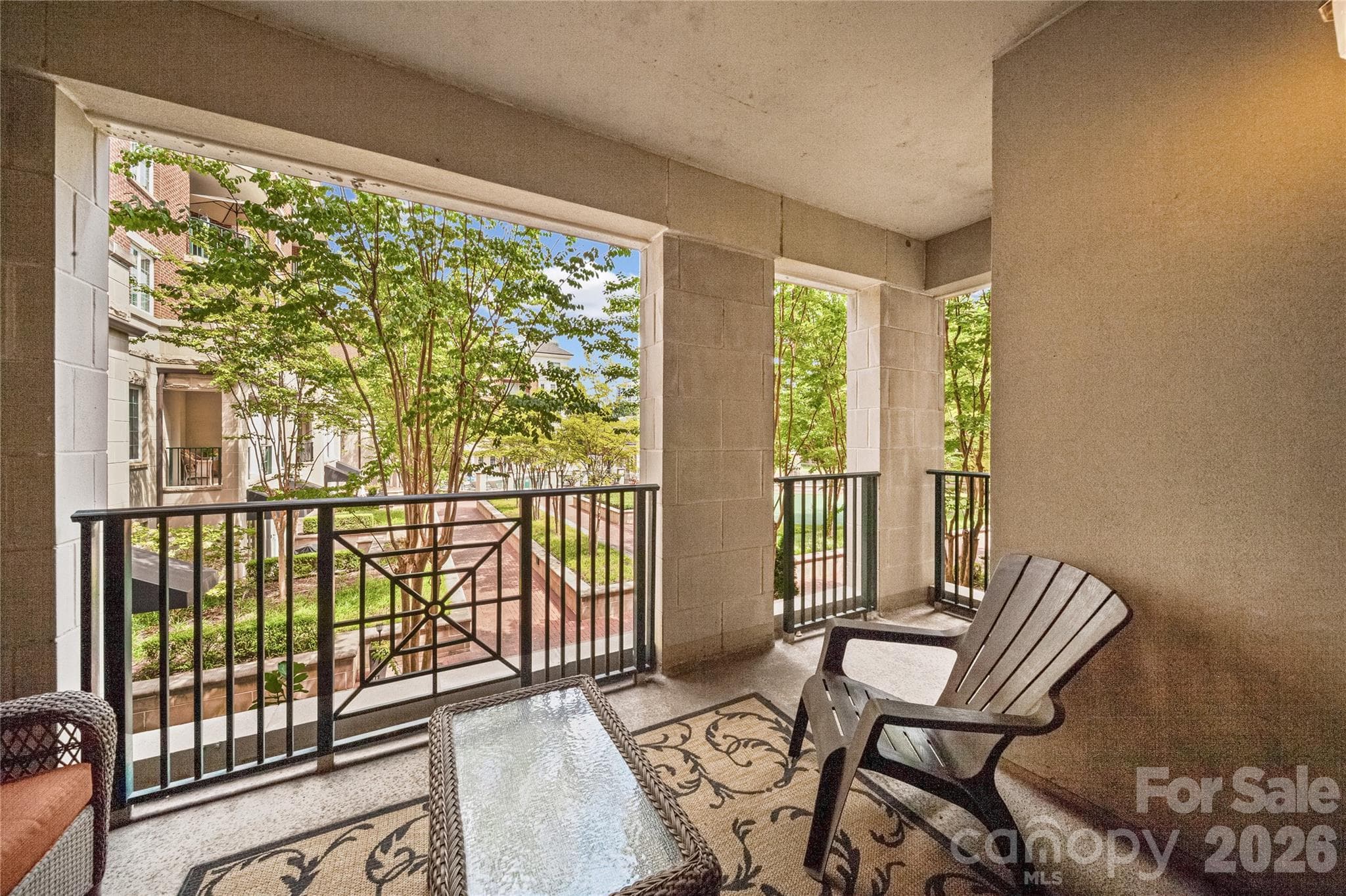 Condominium at 300 W 5th Street, Charlotte, photo 3 of 48